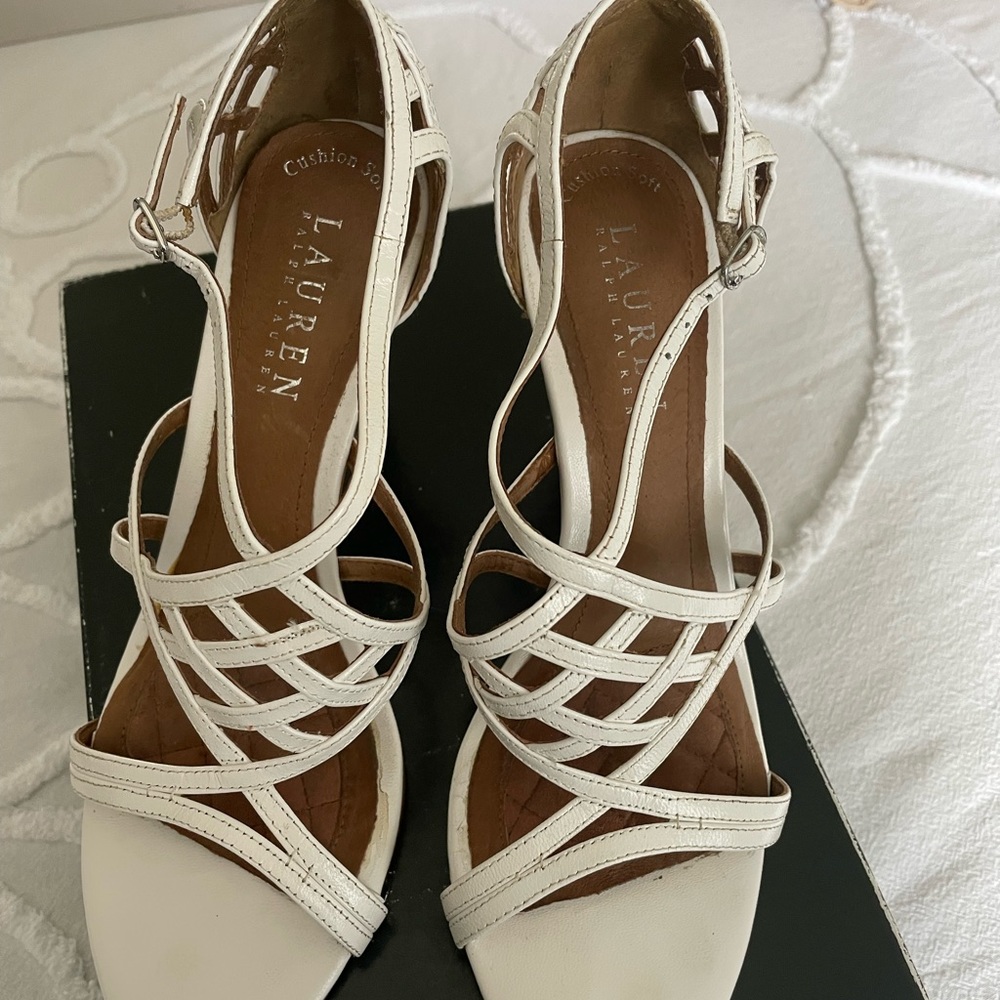 Comfortable - image 2